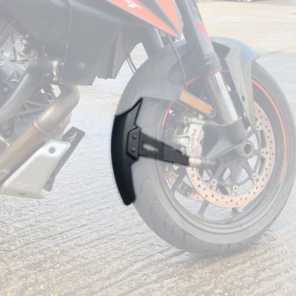 Estensione parafango anteriore Pyramid Nero opaco KTM SuperDuke 1290GT 2016-2025
