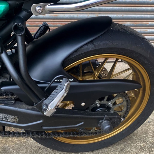 Parafango posteriore Pyramid Nero opaco Kawasaki Ninja 650 2017-2025