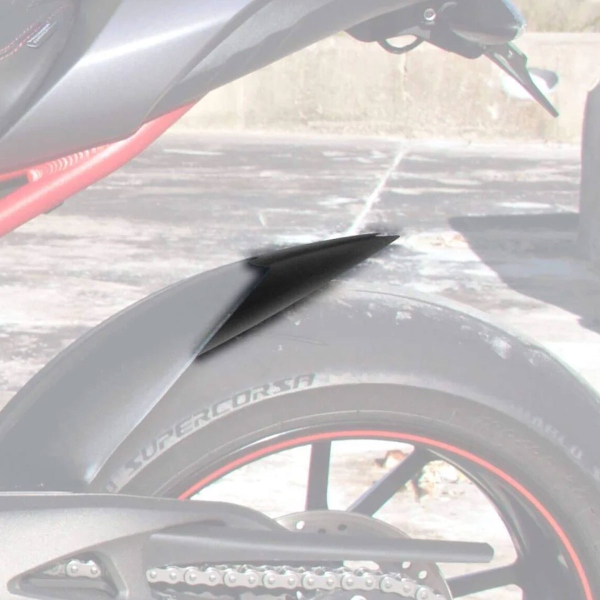 Estensione parafango posteriore Pyramid Nero opaco Triumph Speed Triple 1050 2011-2024