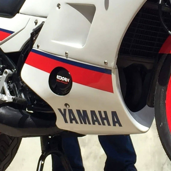 Pyramid Gloss White Belly Pan Yamaha RD350 YPVS F1/F2 1983-1990