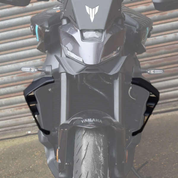 Ali Pyramid laterali nero opaco Yamaha MT09 2024-2025
