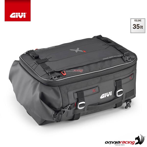 Borsa cargo X-line Givi impermeabile espandibile da 25 a 35 litri utilizzabile come zaino