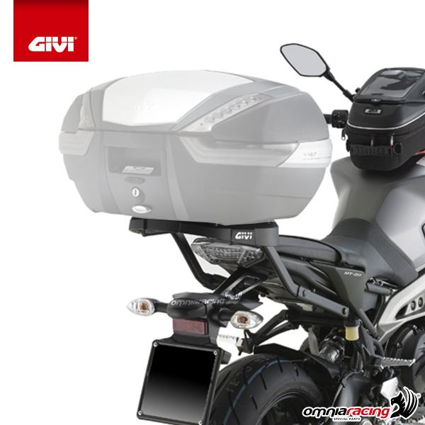 Attacco posteriore bauletto Givi Monokey Monolock Yamaha MT09 2013-2016