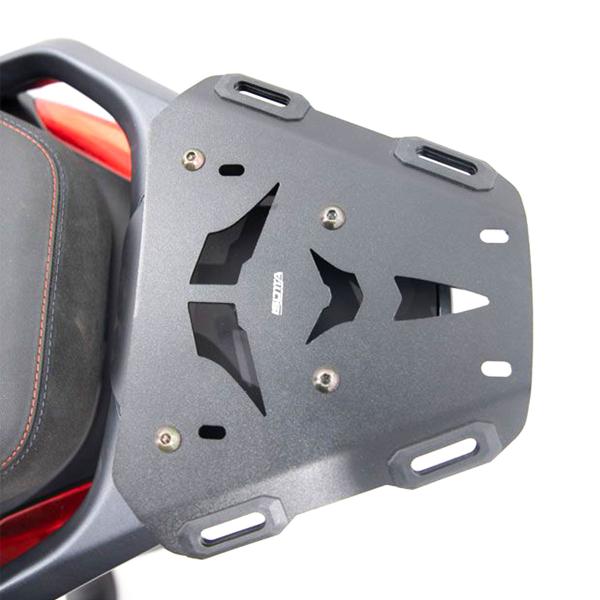 Isotta black top case rear rack Piaggio Beverly HPE300 2021-2024