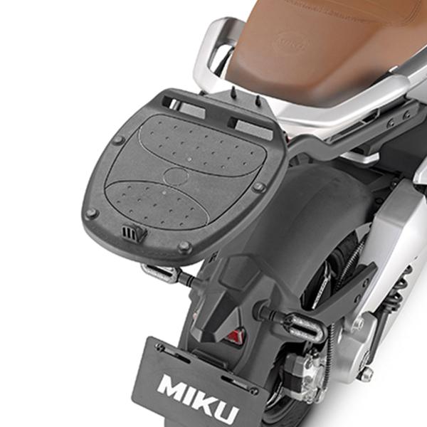 Attacco posteriore bauletto Kappa Monolock Sunra Miku Super 2022