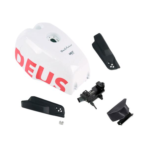 Unit Garage white Deus Fuel Tank BMW RnineT