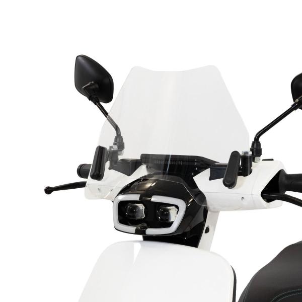 Isotta clean windscreen Velocifero Tennis 125 2024