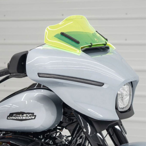 Klock Werks Screen Ice Flare green 8" Harley Davidson 1923 Street Glide 117 ABS 2024