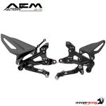 AEM pedane arretrate in alluminio nero e paratacchi carbonio per Ducati Streetfighter V4 2020>