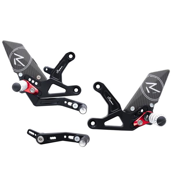Pedane regolabili Lightech R Version Triumph Speed Triple RS1200 2021-2024